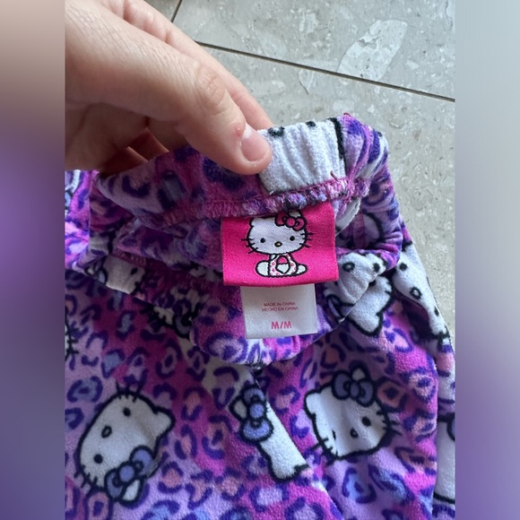 Hello kitty pj set - Picture 4 of 4